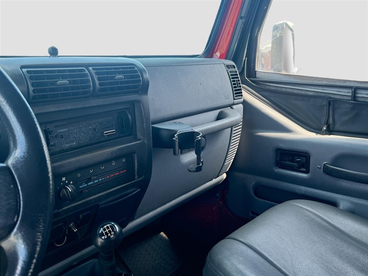 Jeep Wrangler 2dr SE 1997