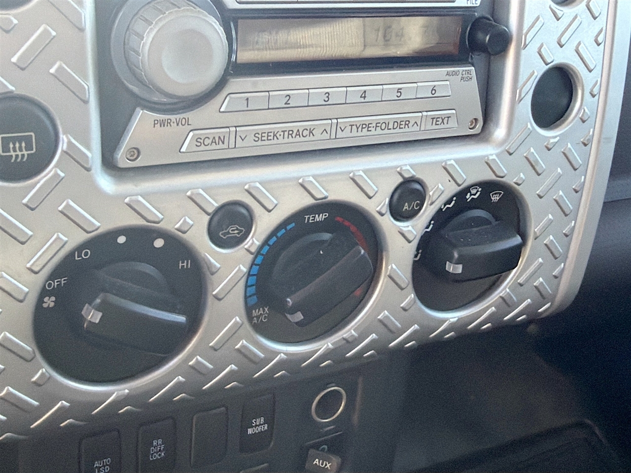 Toyota FJ Cruiser 2WD 4dr Auto (Natl) 2007