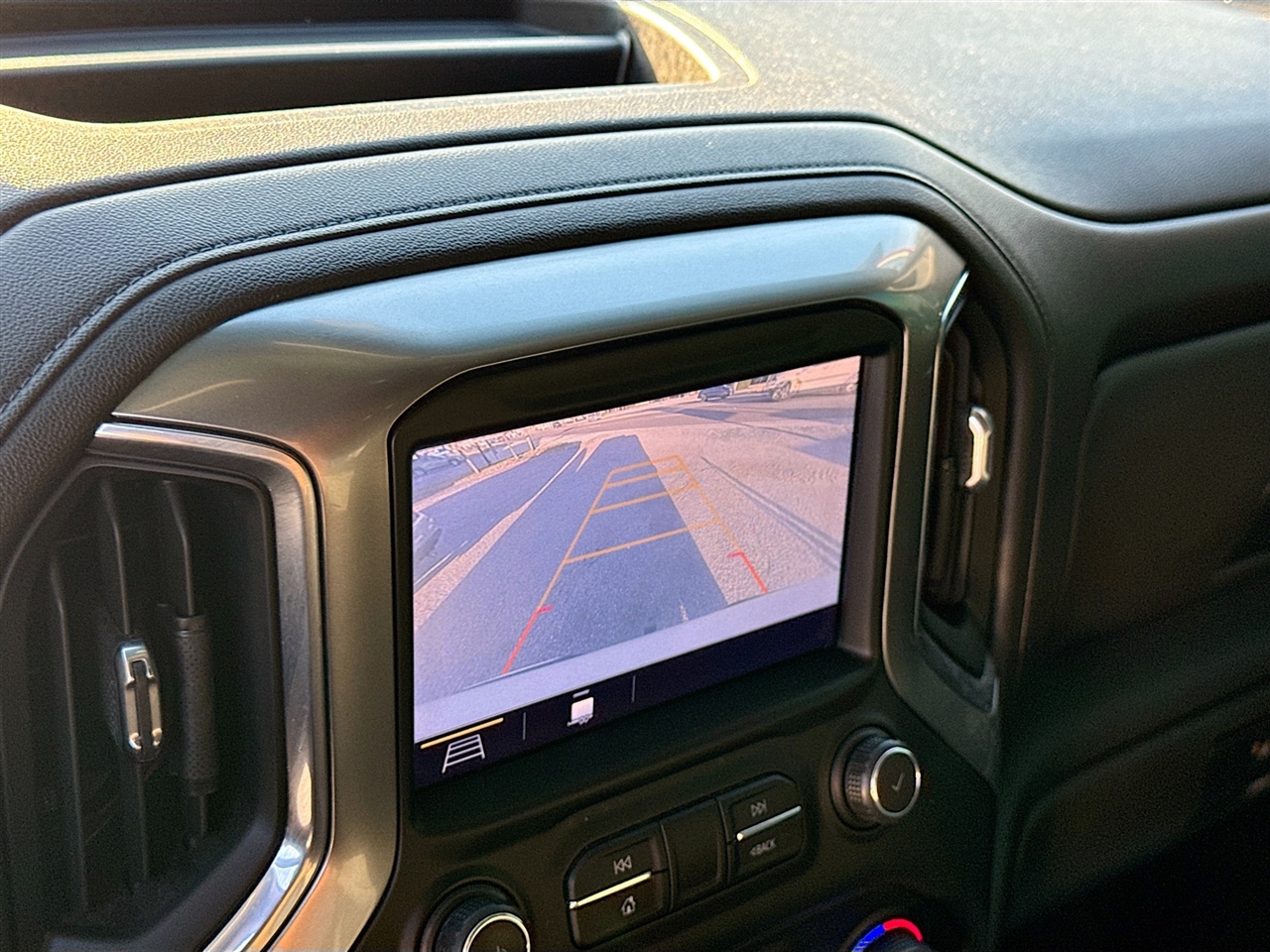 Chevrolet Silverado 1500 4WD Double Cab 147" LT 2019