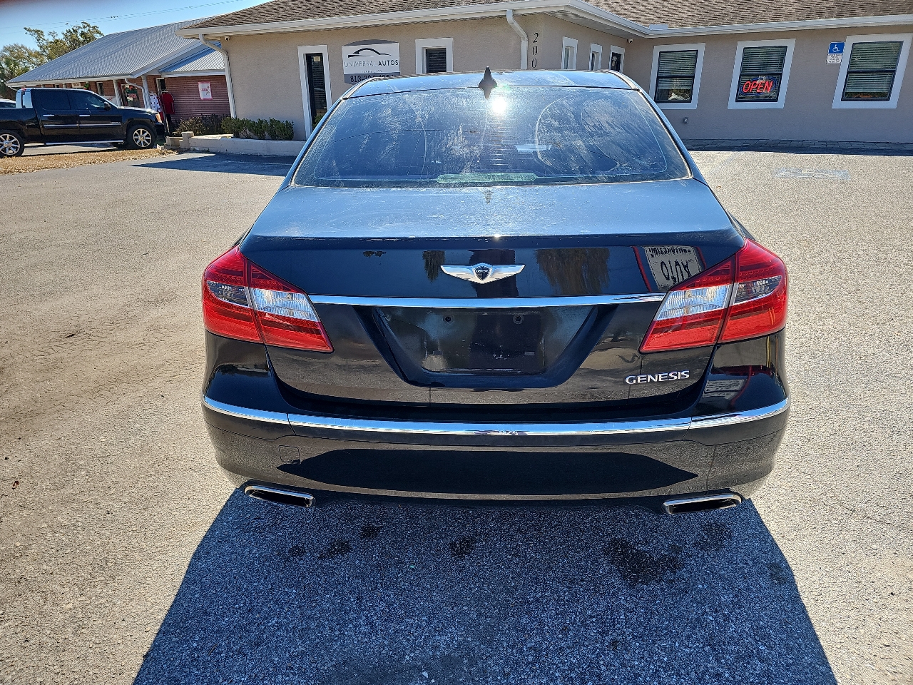 Hyundai Genesis 4dr Sdn V6 3.8L 2014
