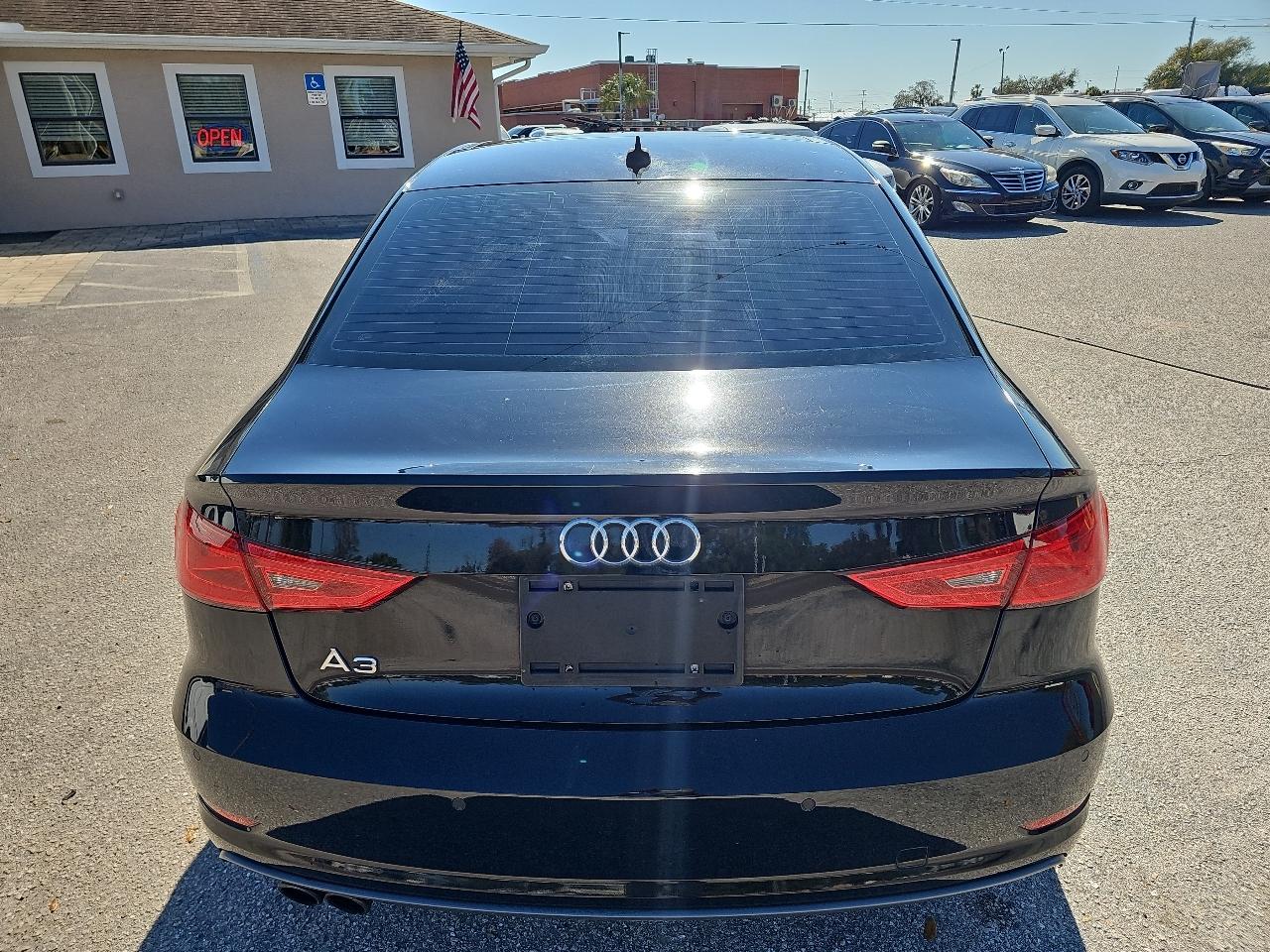 Audi A3 4dr Sdn FWD 1.8T Premium 2016