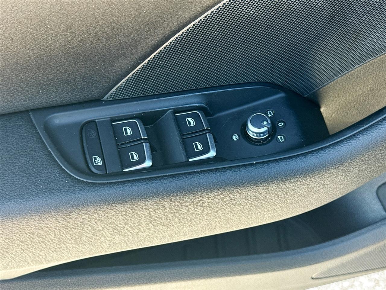 Audi A3 4dr Sdn FWD 1.8T Premium 2016