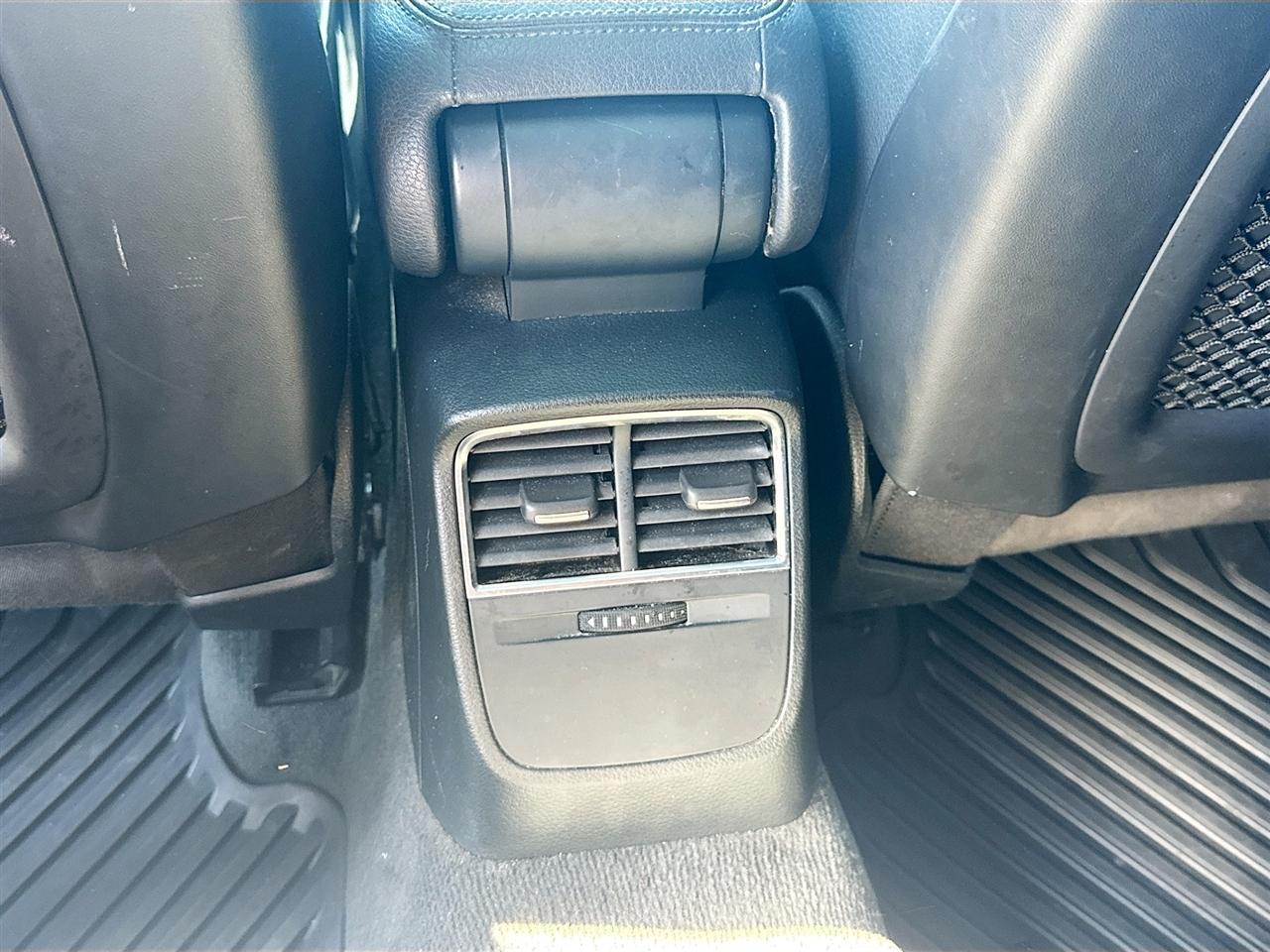 Audi A3 4dr Sdn FWD 1.8T Premium 2016