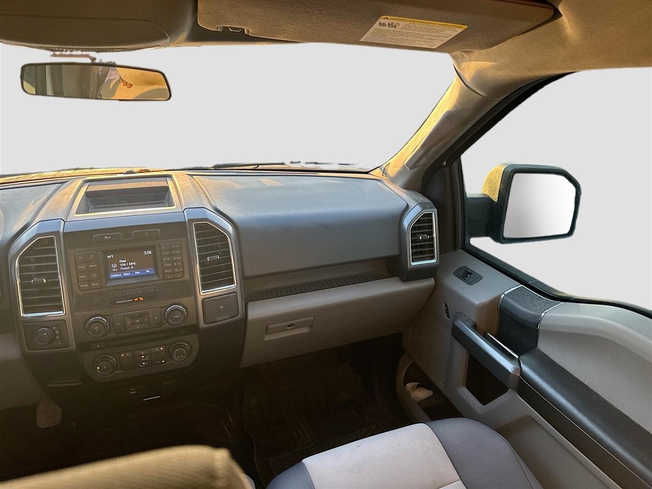 Ford F-150 4WD SuperCrew 145" XLT 2016