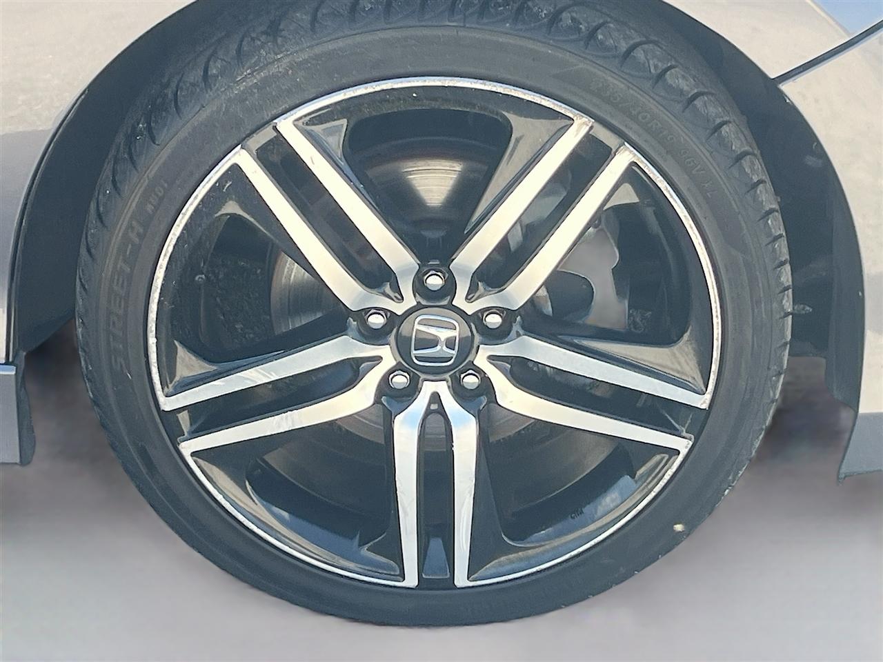 Honda Accord Sedan 4dr I4 CVT Sport 2016