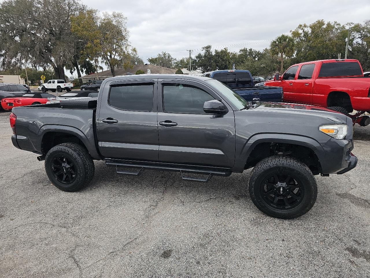 Toyota Tacoma 4WD Access Cab V6 AT SR5 (Natl) 2018