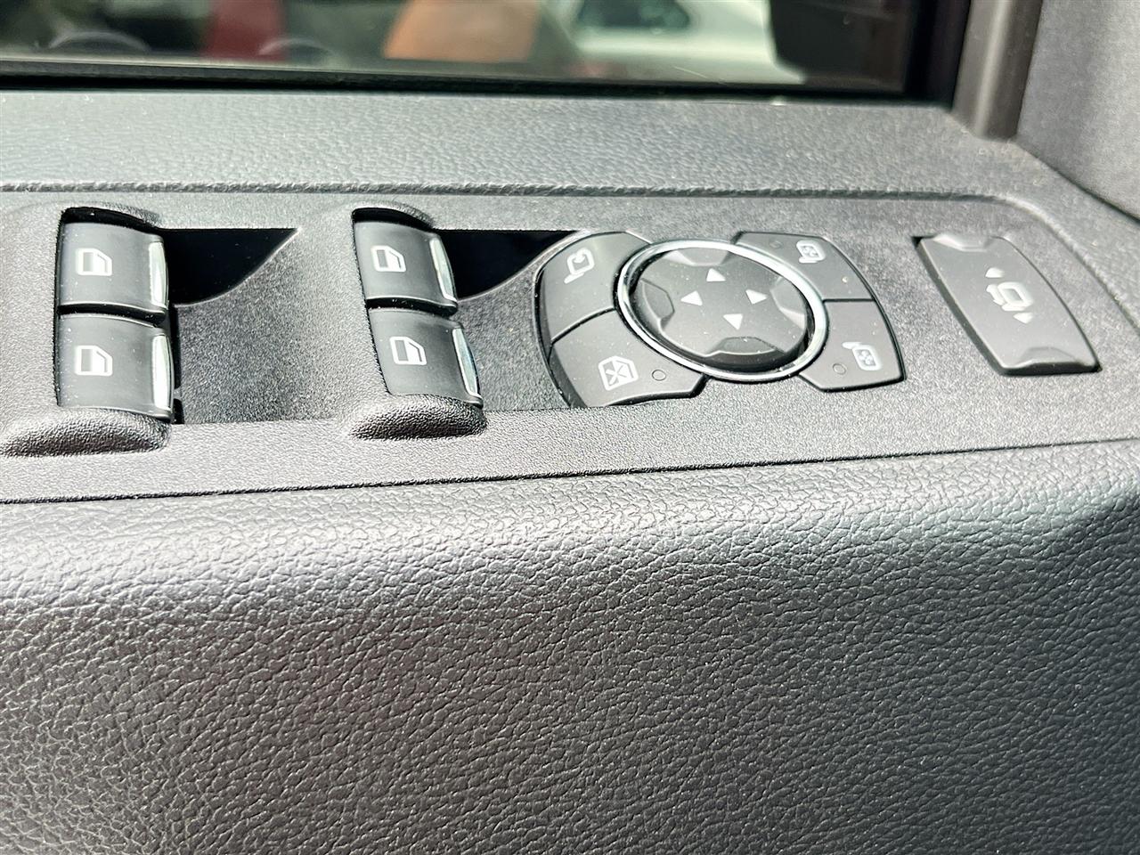 Ford Super Duty F-250 SRW King Ranch 4WD Crew Cab 8' Box 2021