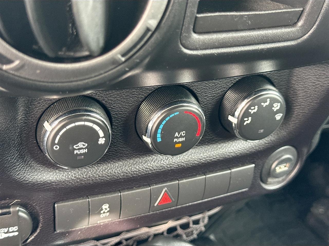 Jeep Wrangler Unlimited Sport 4x4 2017