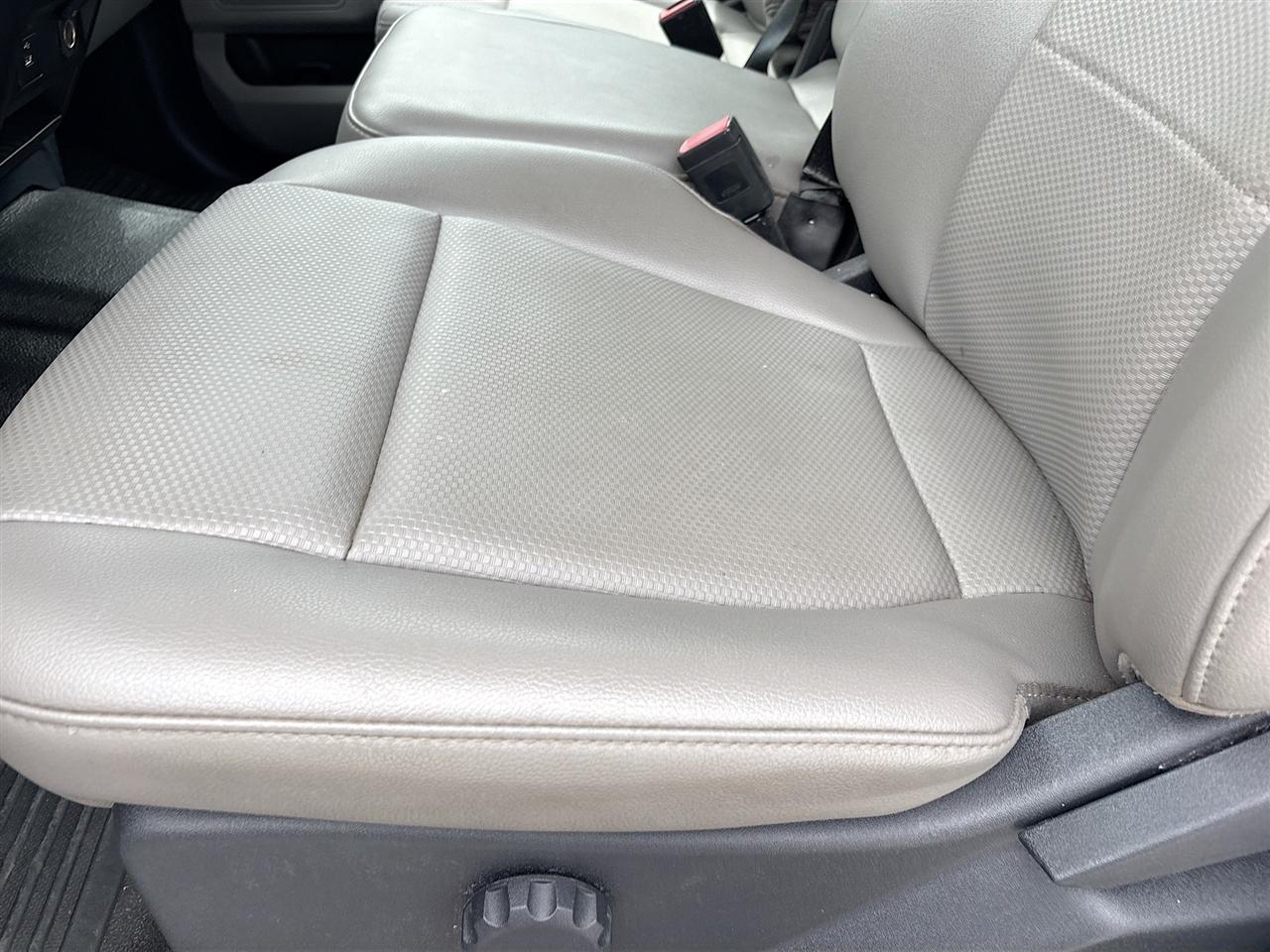 Ford Super Duty F-350 SRW King Ranch 4WD Crew Cab 8' Box 2022