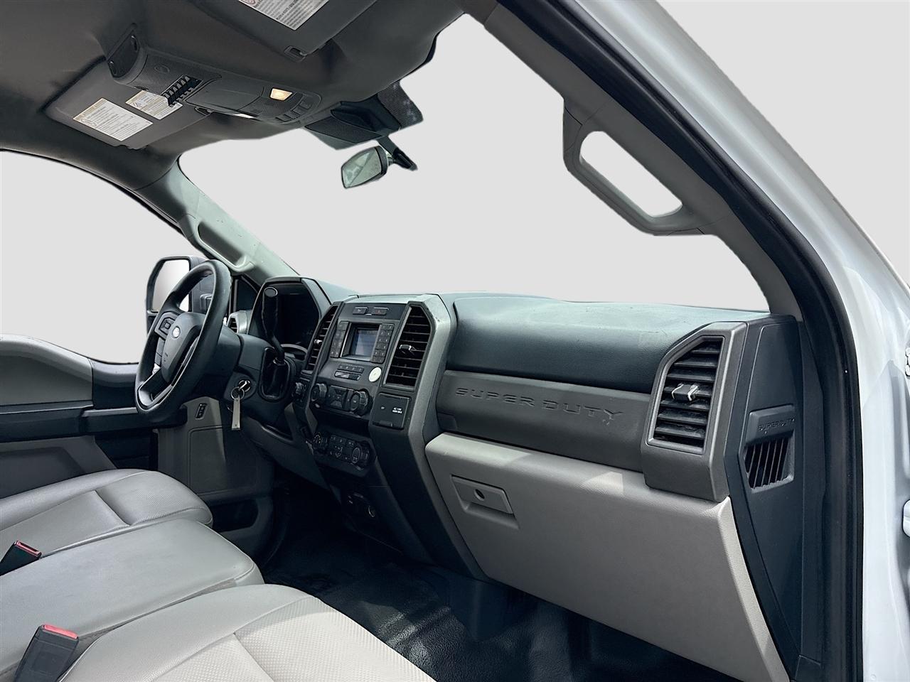 Ford Super Duty F-350 SRW King Ranch 4WD Crew Cab 8' Box 2022