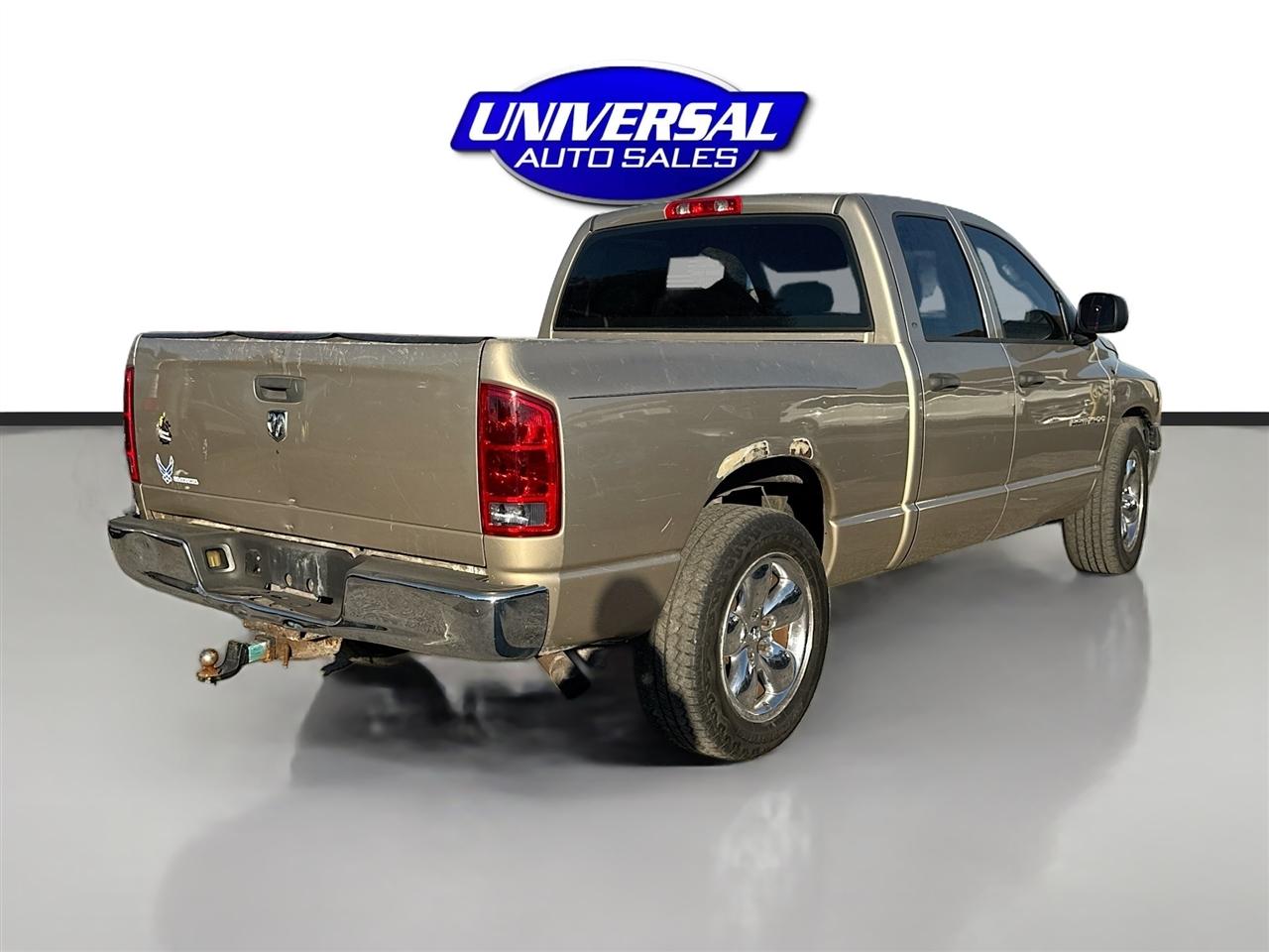 Dodge Ram 1500 4dr Quad Cab 140.5" WB ST 2005