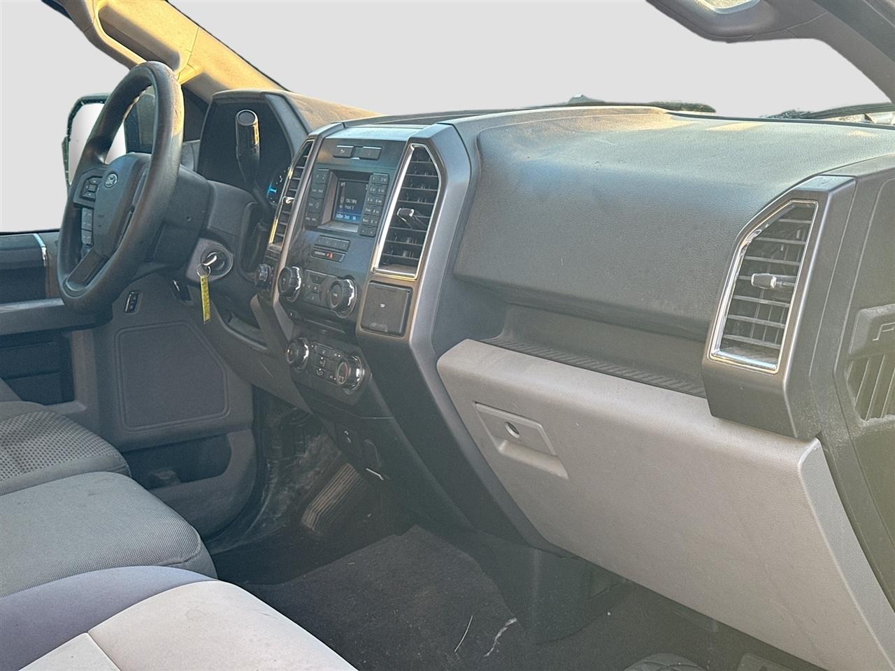 Ford F-150 4WD SuperCrew 145" King Ranch 2016