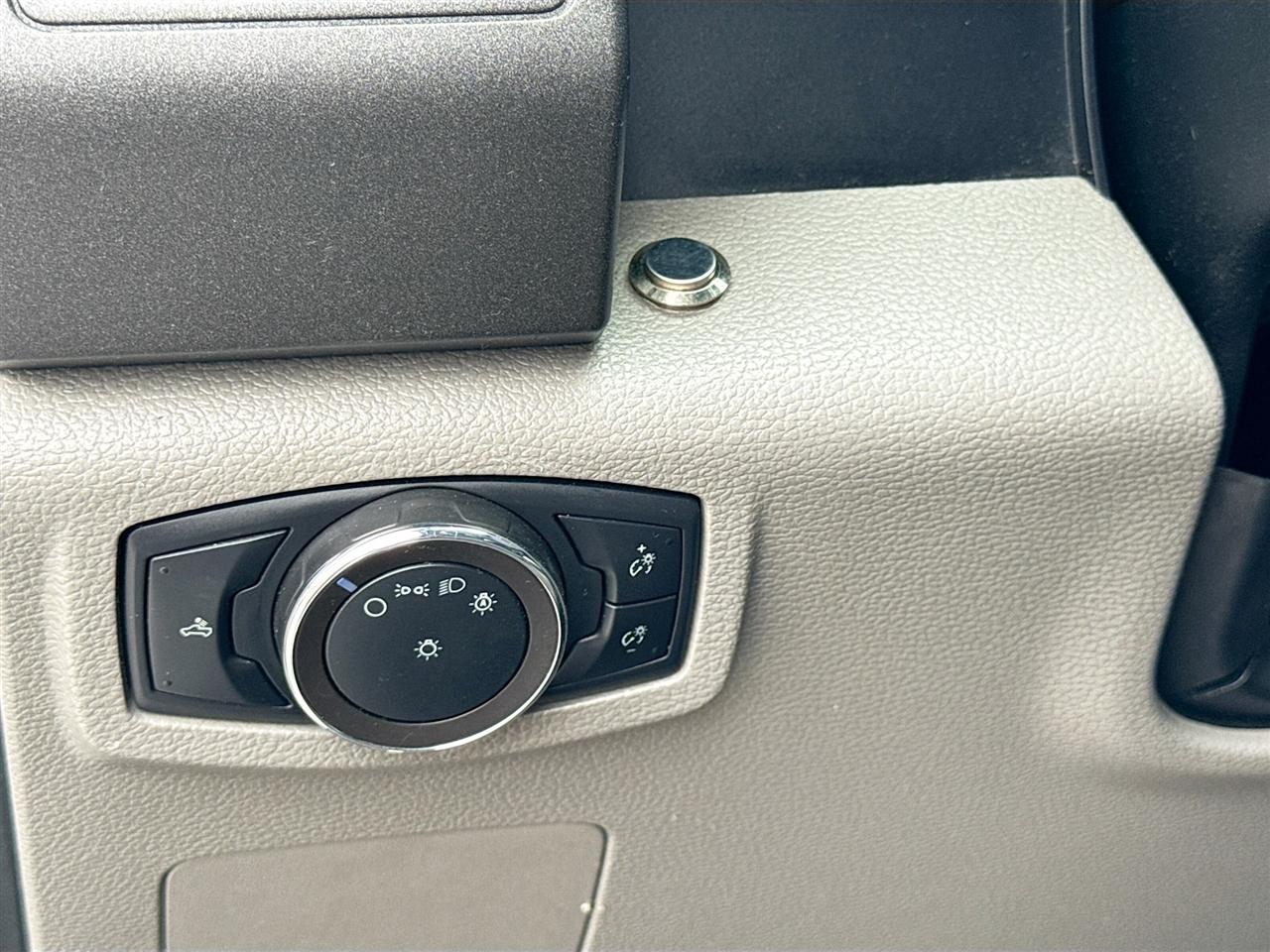 Ford Super Duty F-350 DRW King Ranch 4WD Crew Cab 8' Box 2020