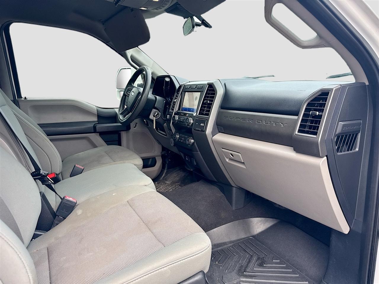 Ford Super Duty F-350 DRW King Ranch 4WD Crew Cab 8' Box 2020