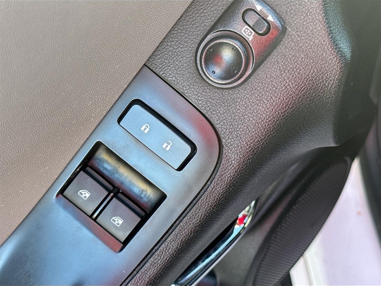 Chevrolet Camaro 2dr Cpe LS w/2LS 2014