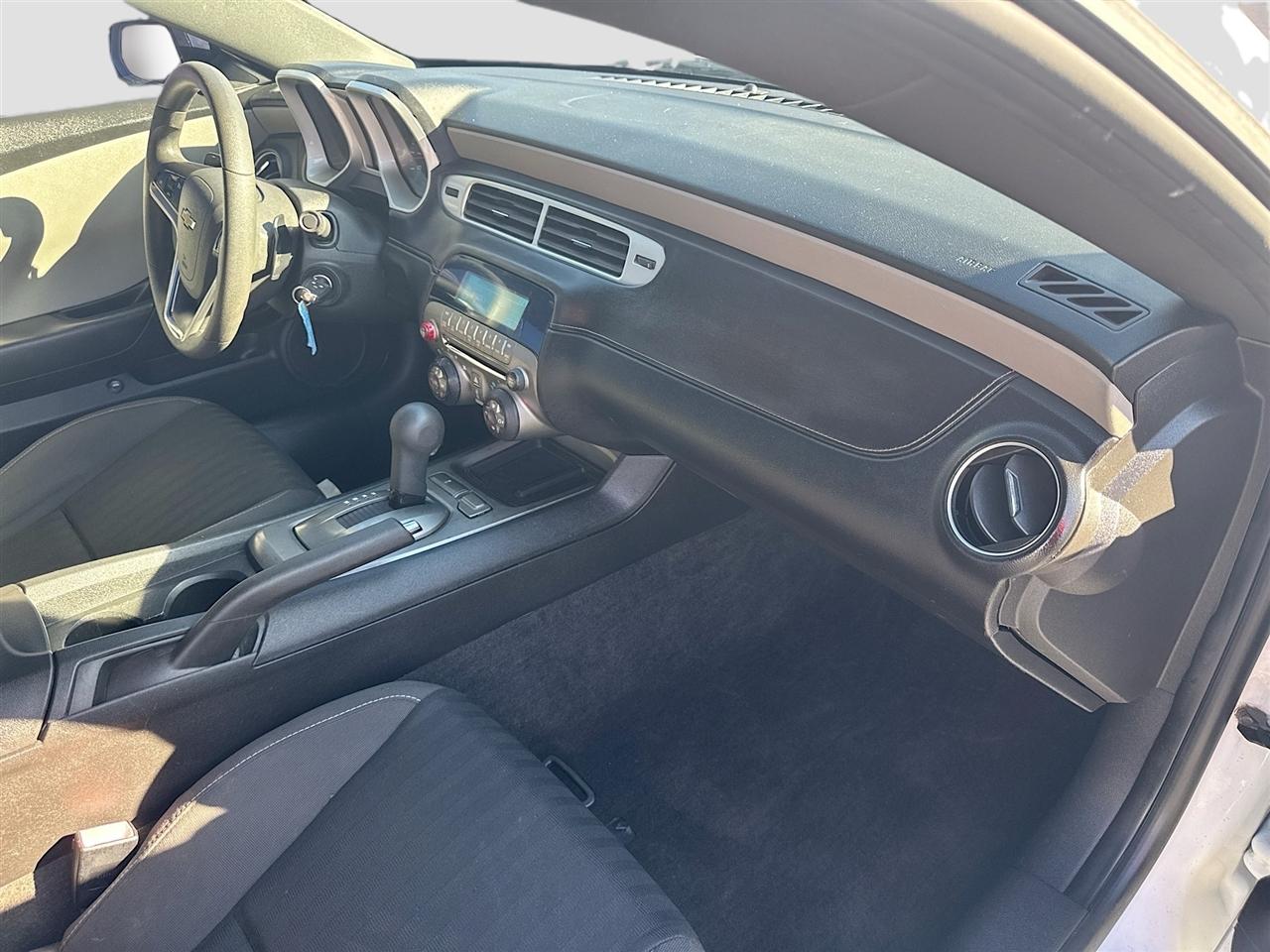 Chevrolet Camaro 2dr Cpe LS w/2LS 2014