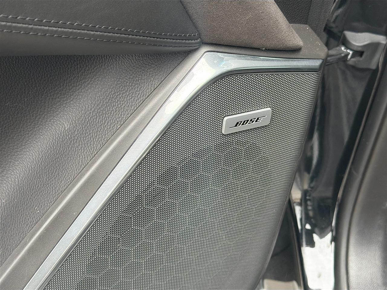 Cadillac Escalade ESV 4WD 4dr Platinum 2016