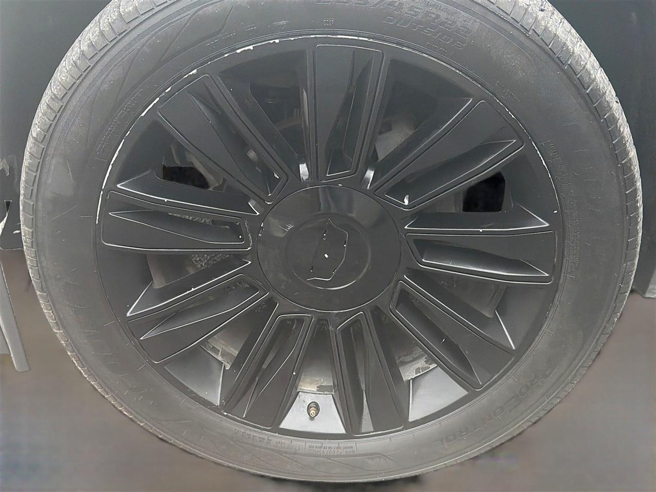 Cadillac Escalade ESV 4WD 4dr Platinum 2016