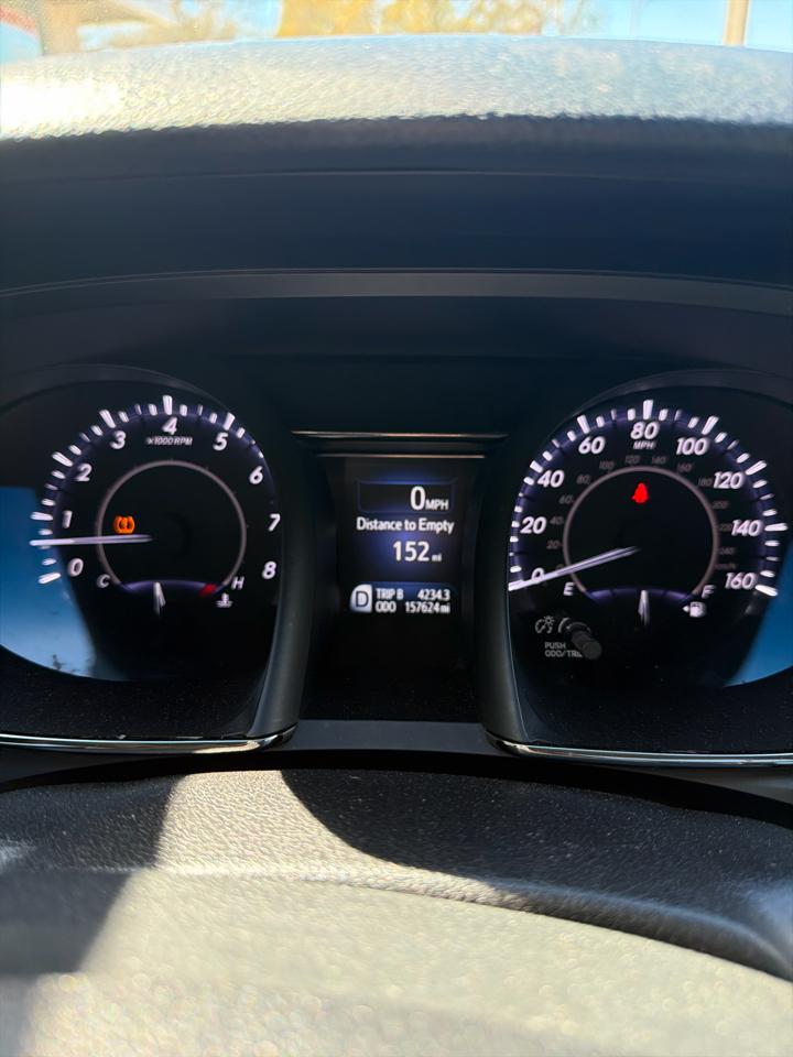 Toyota Avalon 4dr Sdn Limited (Natl) 2015