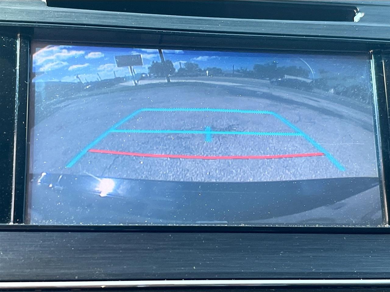 Toyota Avalon 4dr Sdn Limited (Natl) 2015