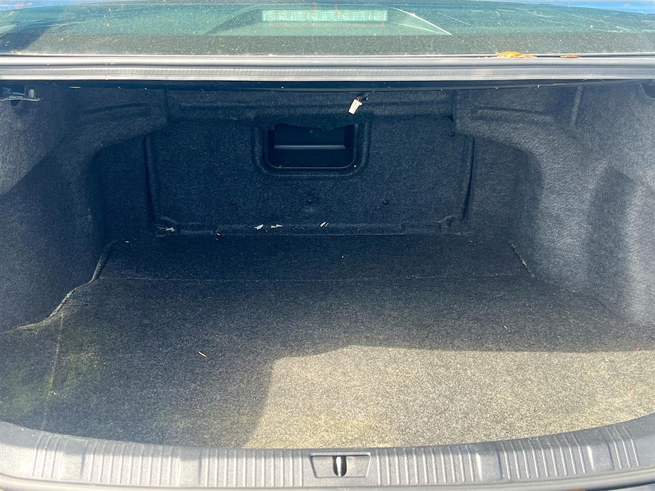 Toyota Avalon 4dr Sdn Limited (Natl) 2015