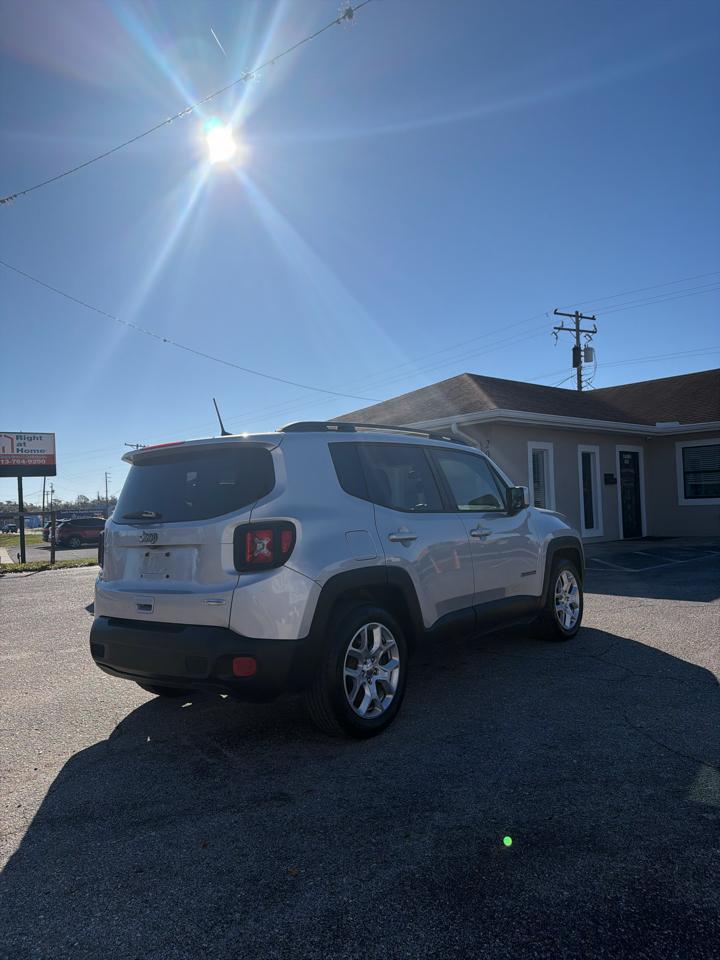 Jeep Renegade FWD 4dr Latitude 2018