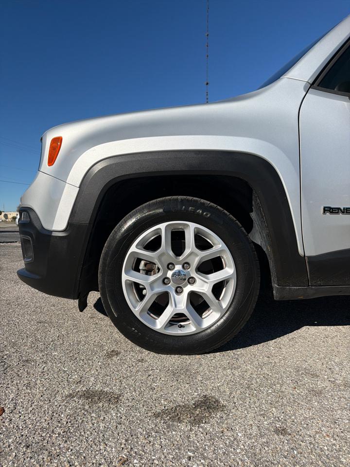 Jeep Renegade FWD 4dr Latitude 2018