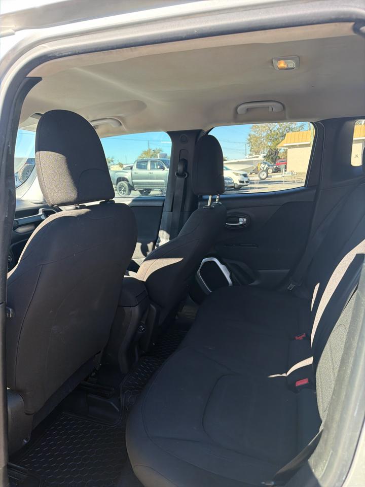 Jeep Renegade FWD 4dr Latitude 2018