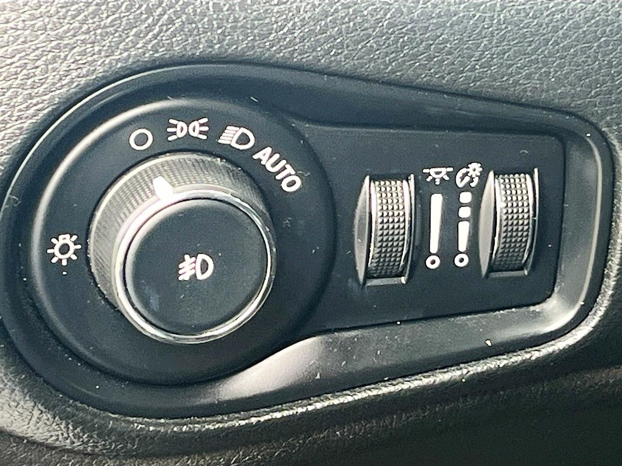 Jeep Renegade FWD 4dr Latitude 2018