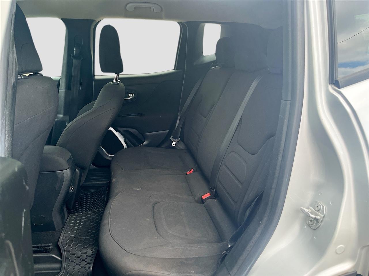 Jeep Renegade FWD 4dr Latitude 2018