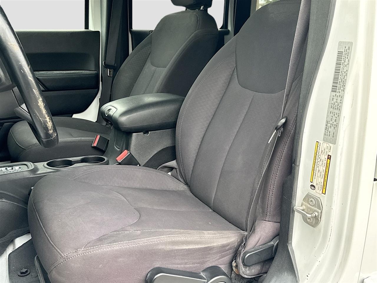 Jeep Wrangler Unlimited 4WD 4dr Sport 2015