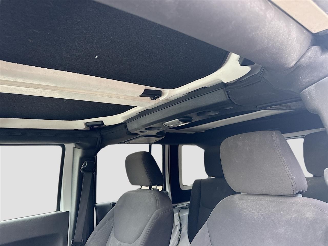 Jeep Wrangler Unlimited 4WD 4dr Sport 2015