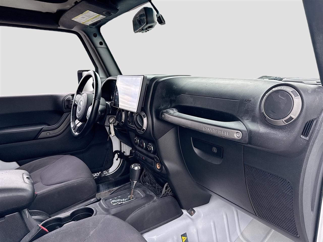 Jeep Wrangler Unlimited 4WD 4dr Sport 2015