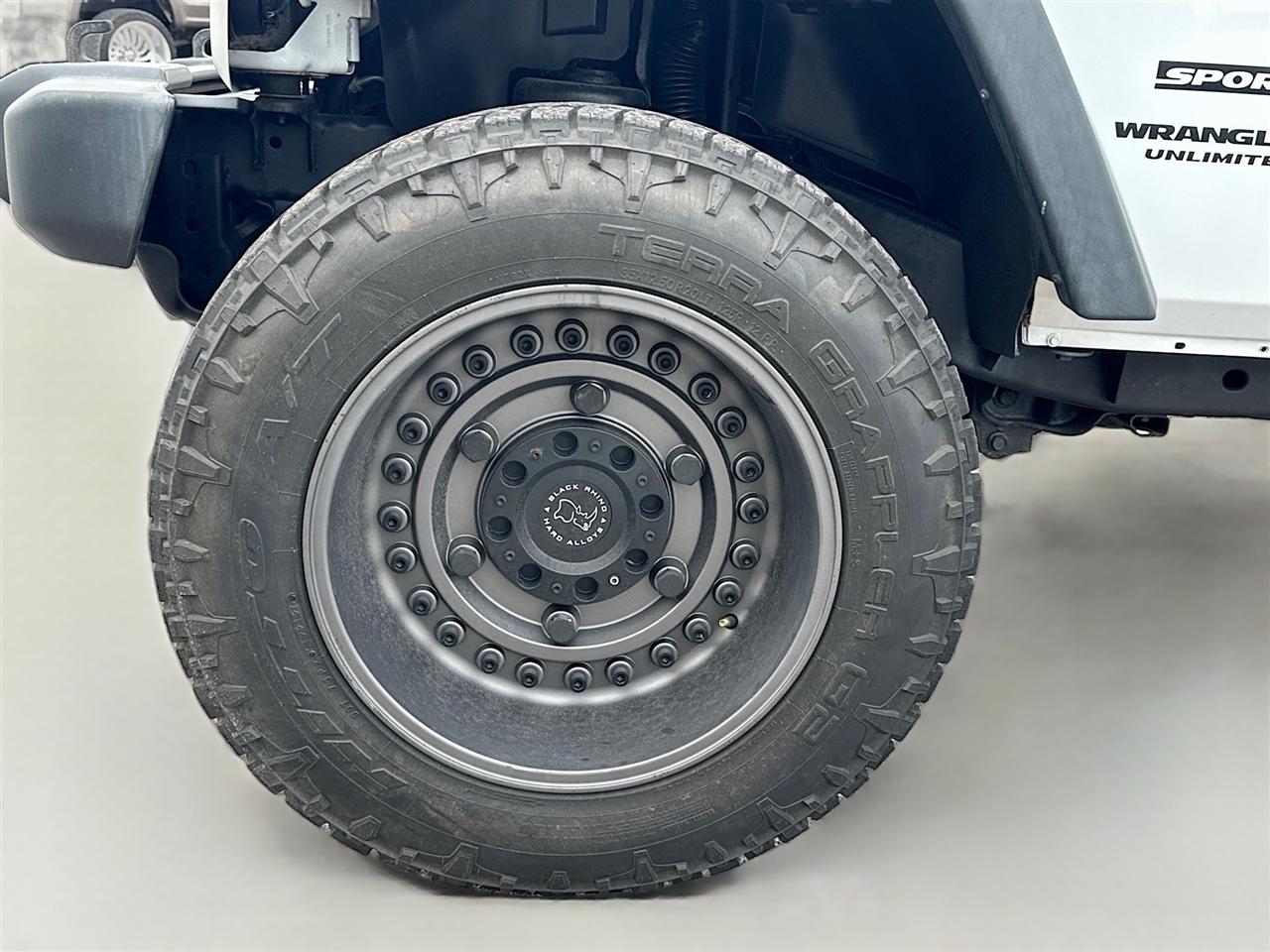 Jeep Wrangler Unlimited 4WD 4dr Sport 2015