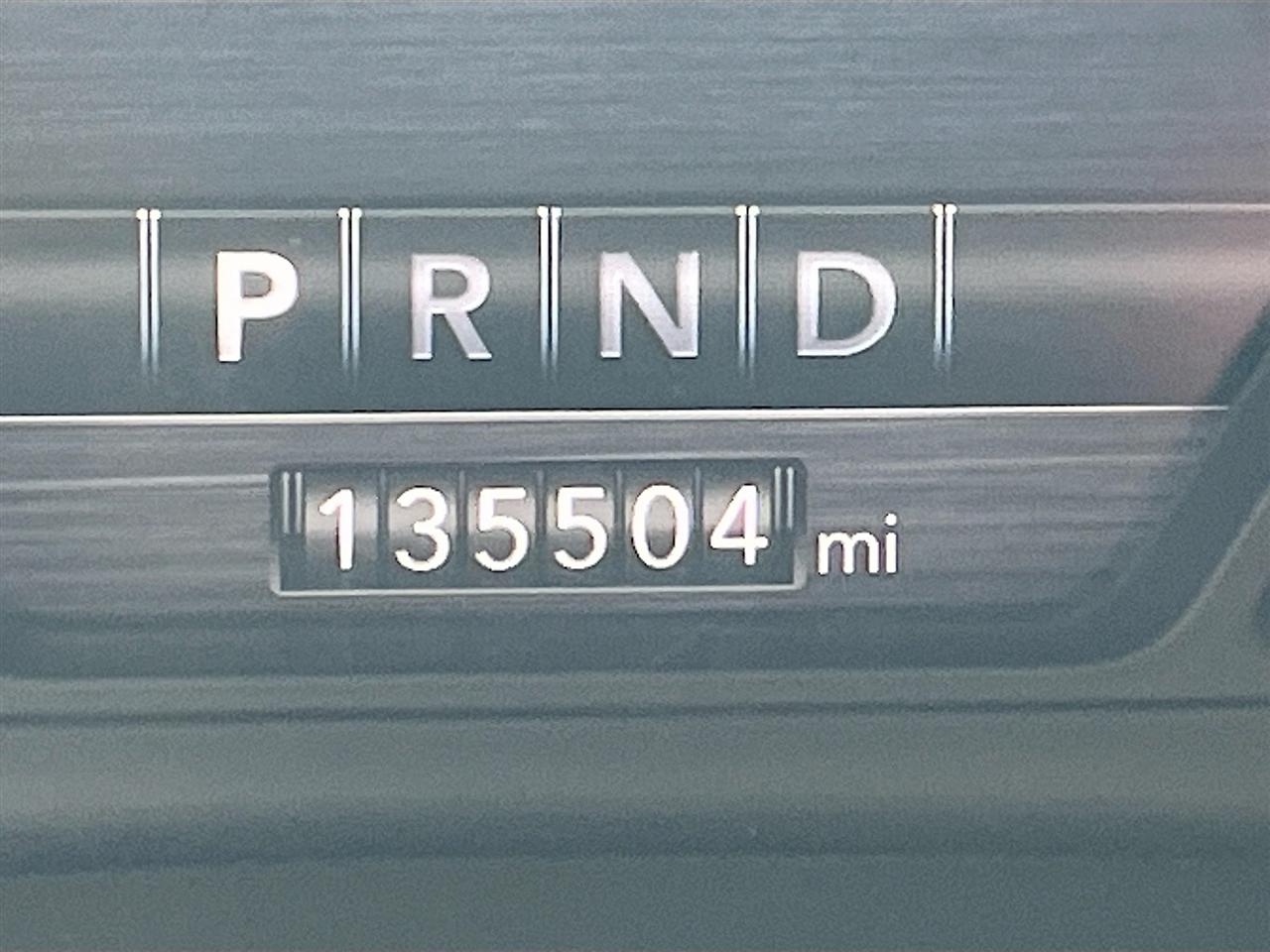 RAM 1500 Big Horn 4x4 Crew Cab 5'7" Box 2020