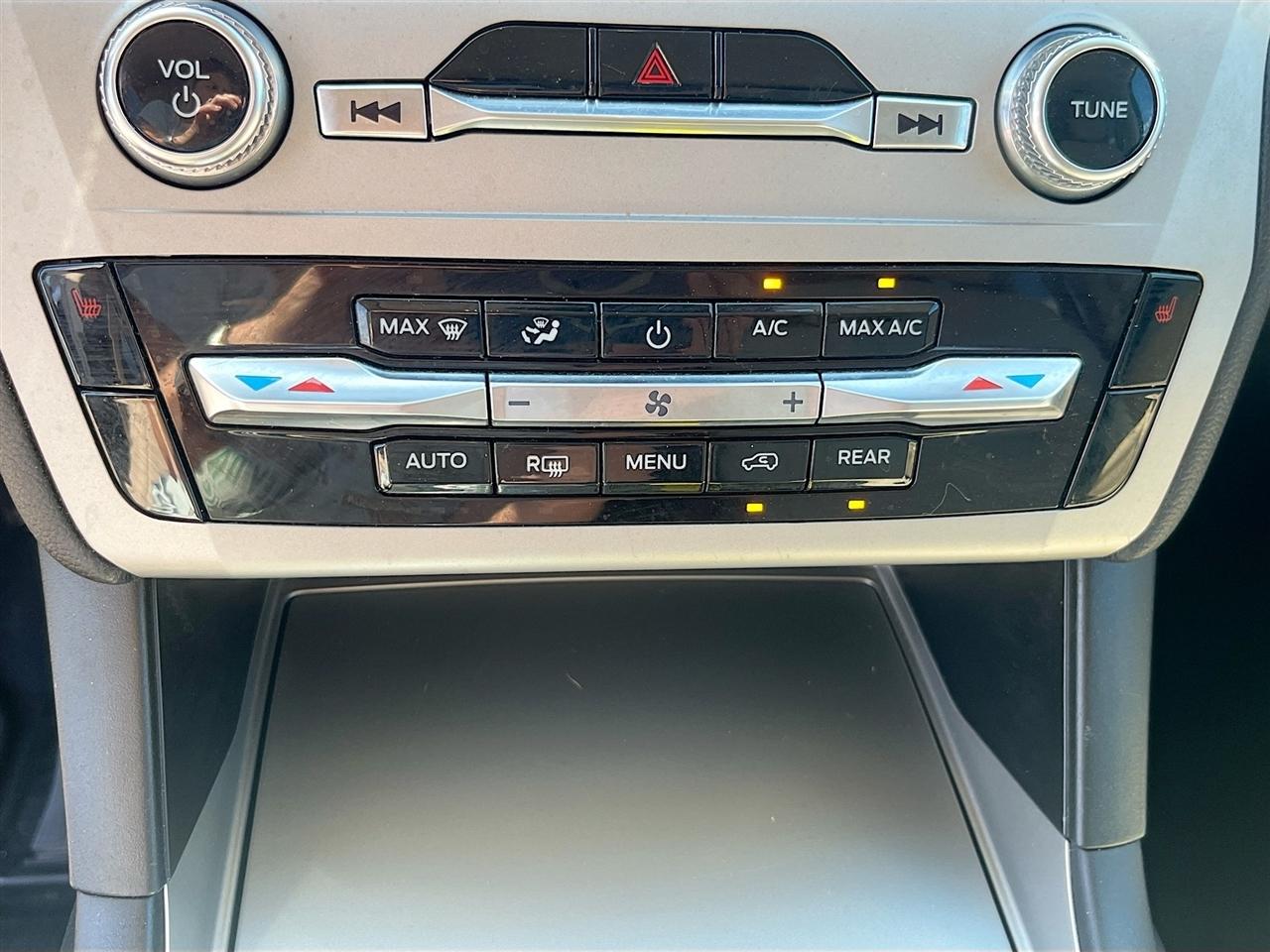 Ford Explorer XLT RWD 2022