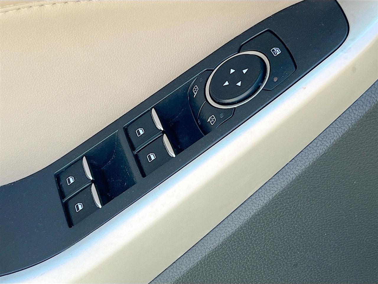 Ford Explorer XLT RWD 2022