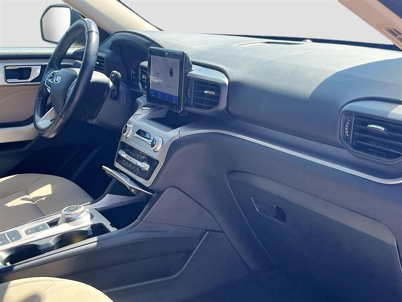 Ford Explorer XLT RWD 2022