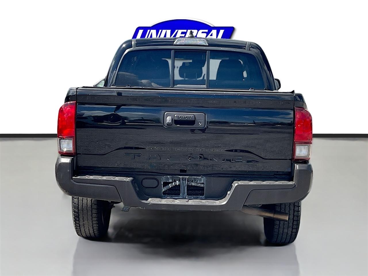 Toyota Tacoma 2WD SR5 Double Cab 5' Bed I4 AT (Natl) 2022