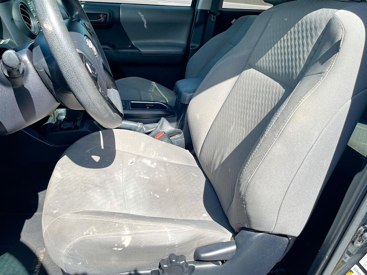 Toyota Tacoma 2WD SR5 Double Cab 5' Bed I4 AT (Natl) 2022