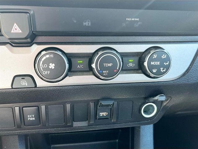 Toyota Tacoma 2WD SR5 Double Cab 5' Bed I4 AT (Natl) 2022