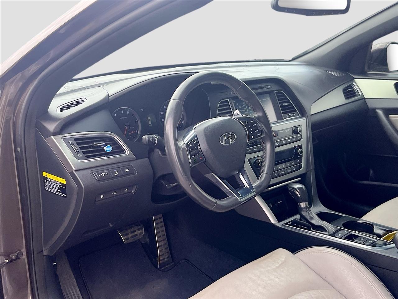 Hyundai Sonata 4dr Sdn 2.0T Limited 2015