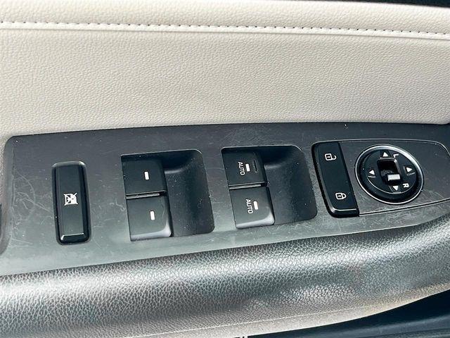 Hyundai Sonata 4dr Sdn 2.0T Limited 2015