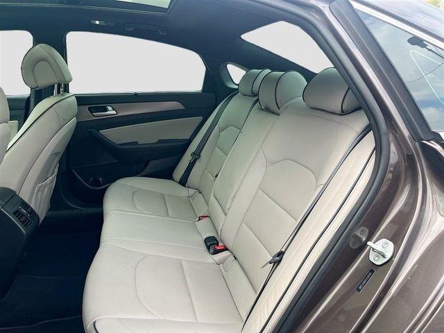 Hyundai Sonata 4dr Sdn 2.0T Limited 2015