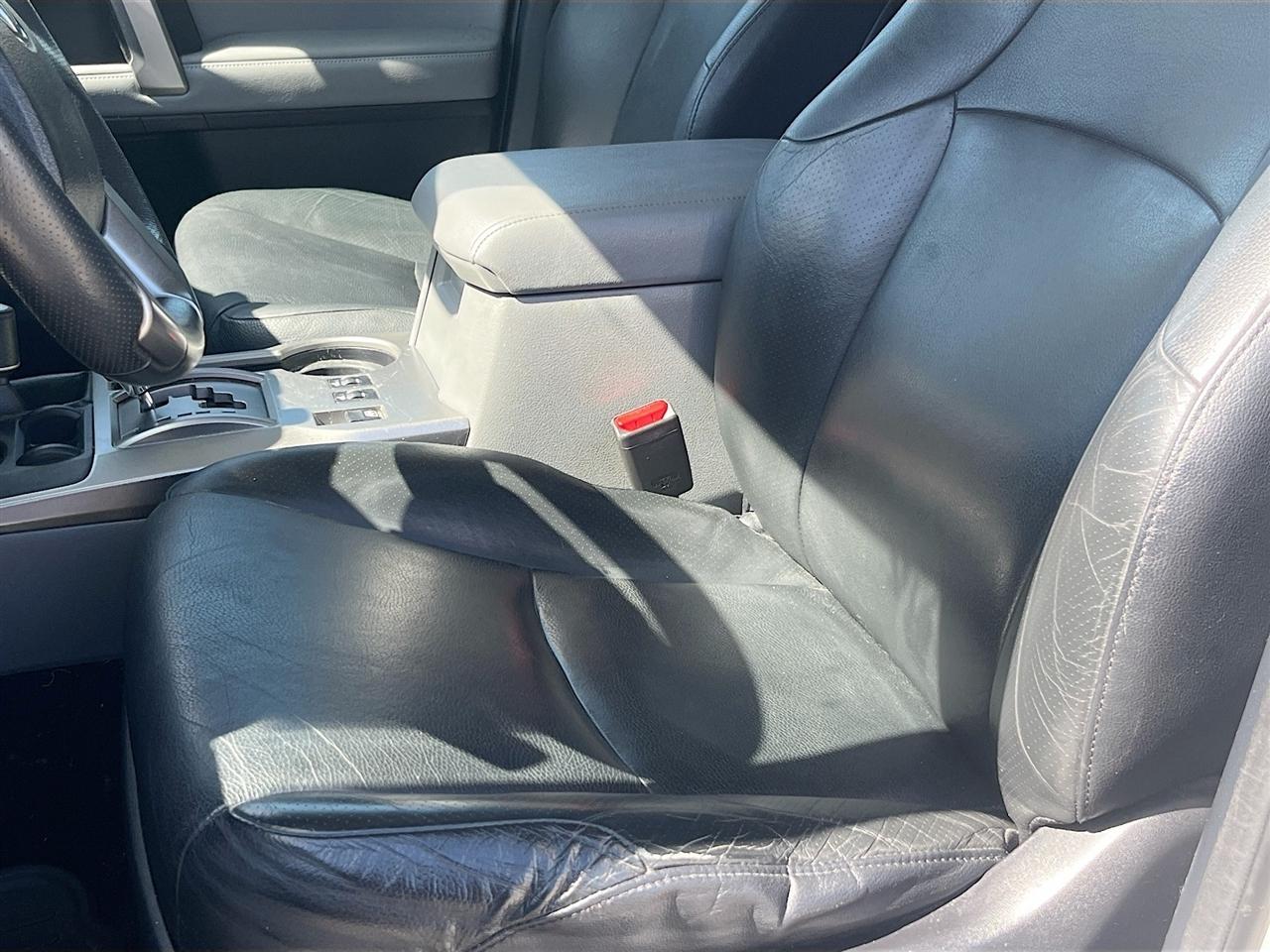 Toyota 4Runner 4WD 4dr V6 Limited (Natl) 2012