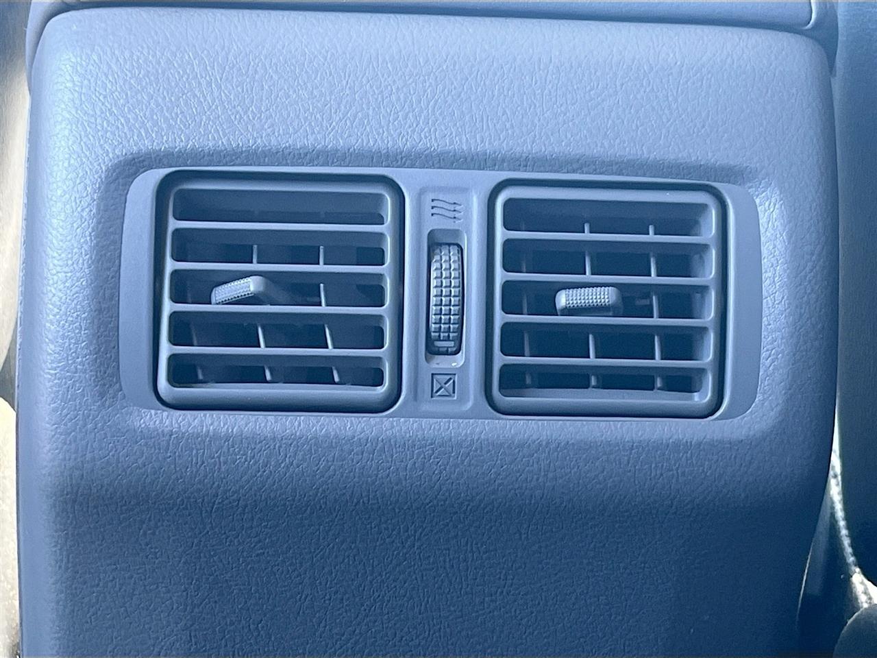 Toyota 4Runner 4WD 4dr V6 Limited (Natl) 2012