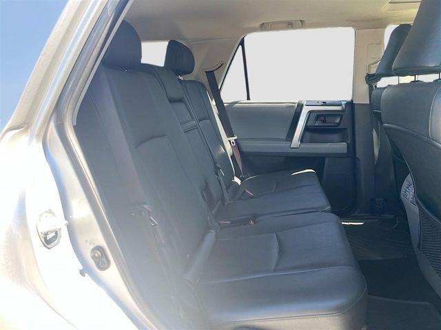 Toyota 4Runner 4WD 4dr V6 Limited (Natl) 2012