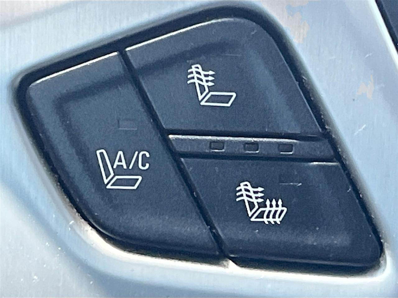 GMC Sierra 1500 4WD Crew Cab 143.5" SLT 2015