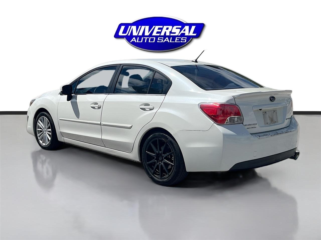 Subaru Impreza Sedan 4dr CVT 2.0i Premium 2015