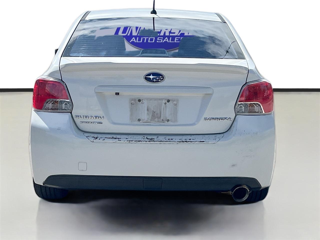 Subaru Impreza Sedan 4dr CVT 2.0i Premium 2015